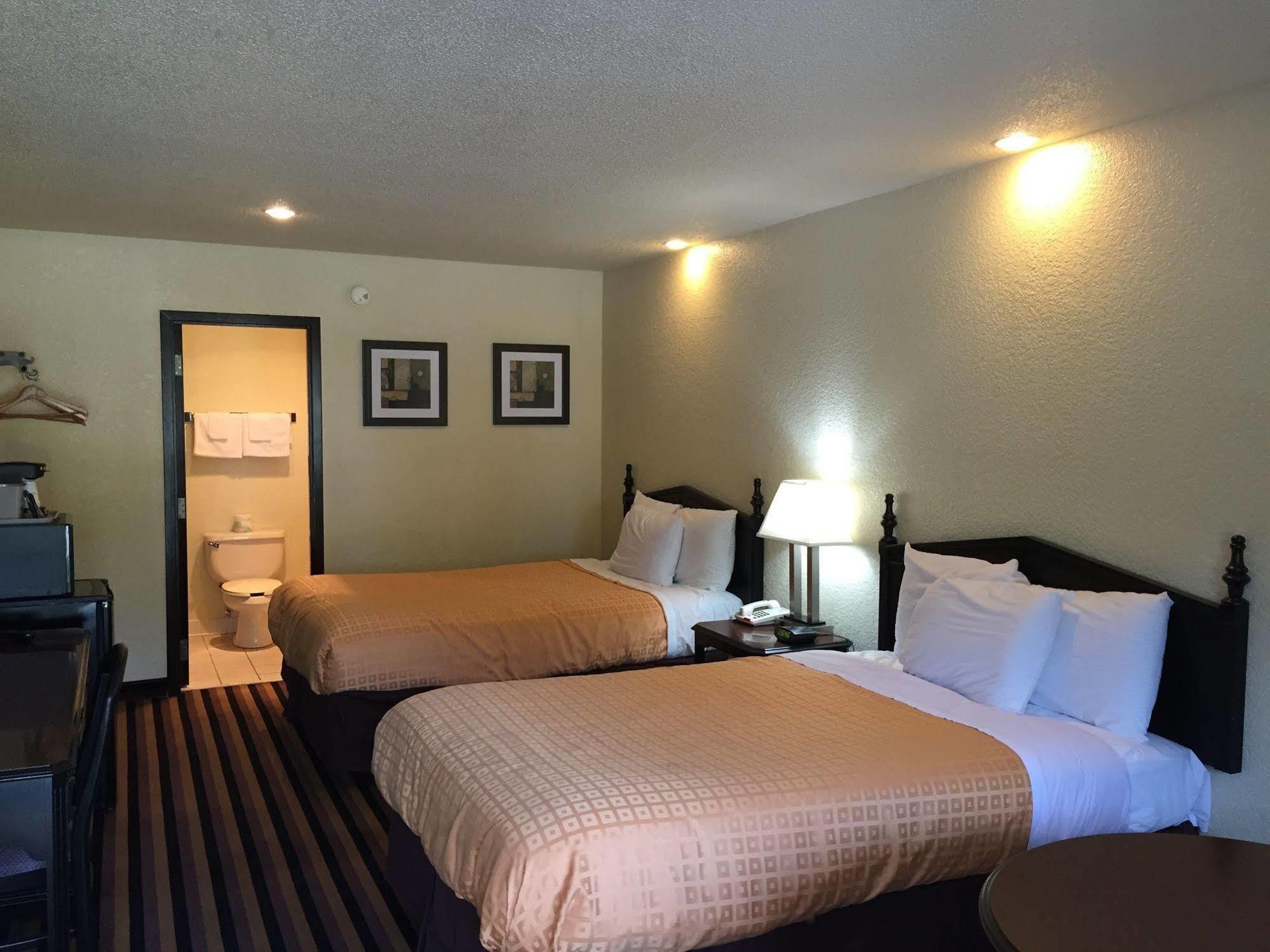 Travelers Inn Elizabeth City Exterior foto